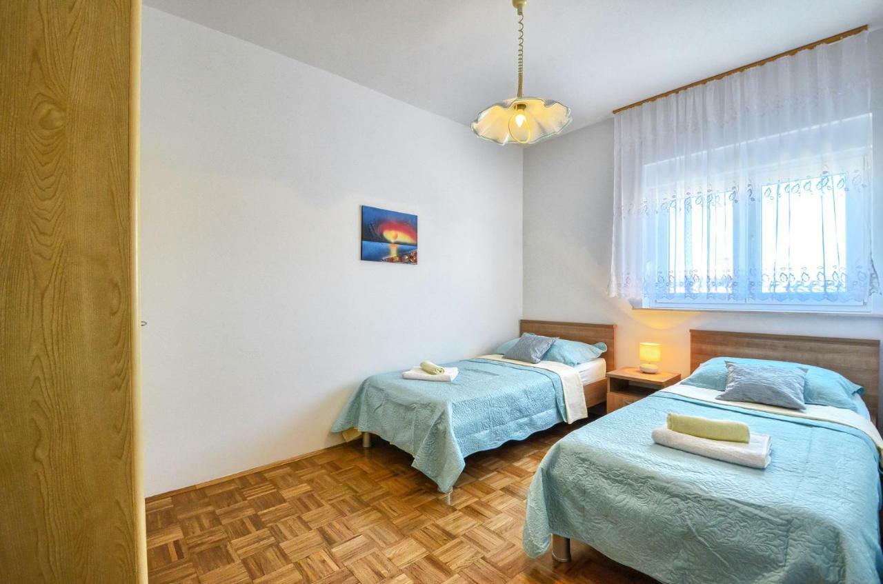 Pecirep Apartment *