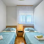 Apartment Pecirep